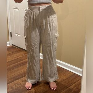 Abercrombie Size XS short Tan/Beige Cargo Linen Pants